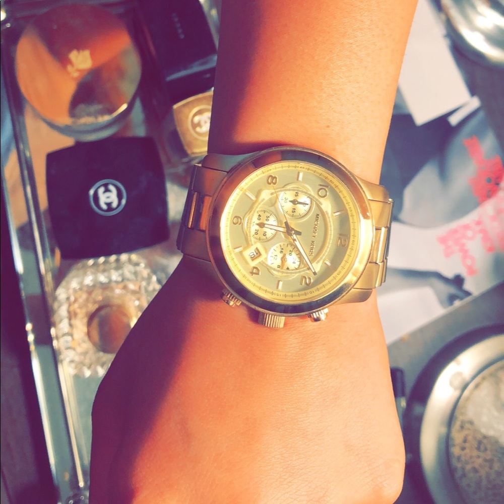 Runway oversized Michael Kors watch unisex